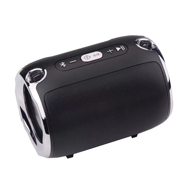 Parlante Bluetooth portátil con sonido potente y diseño resistente